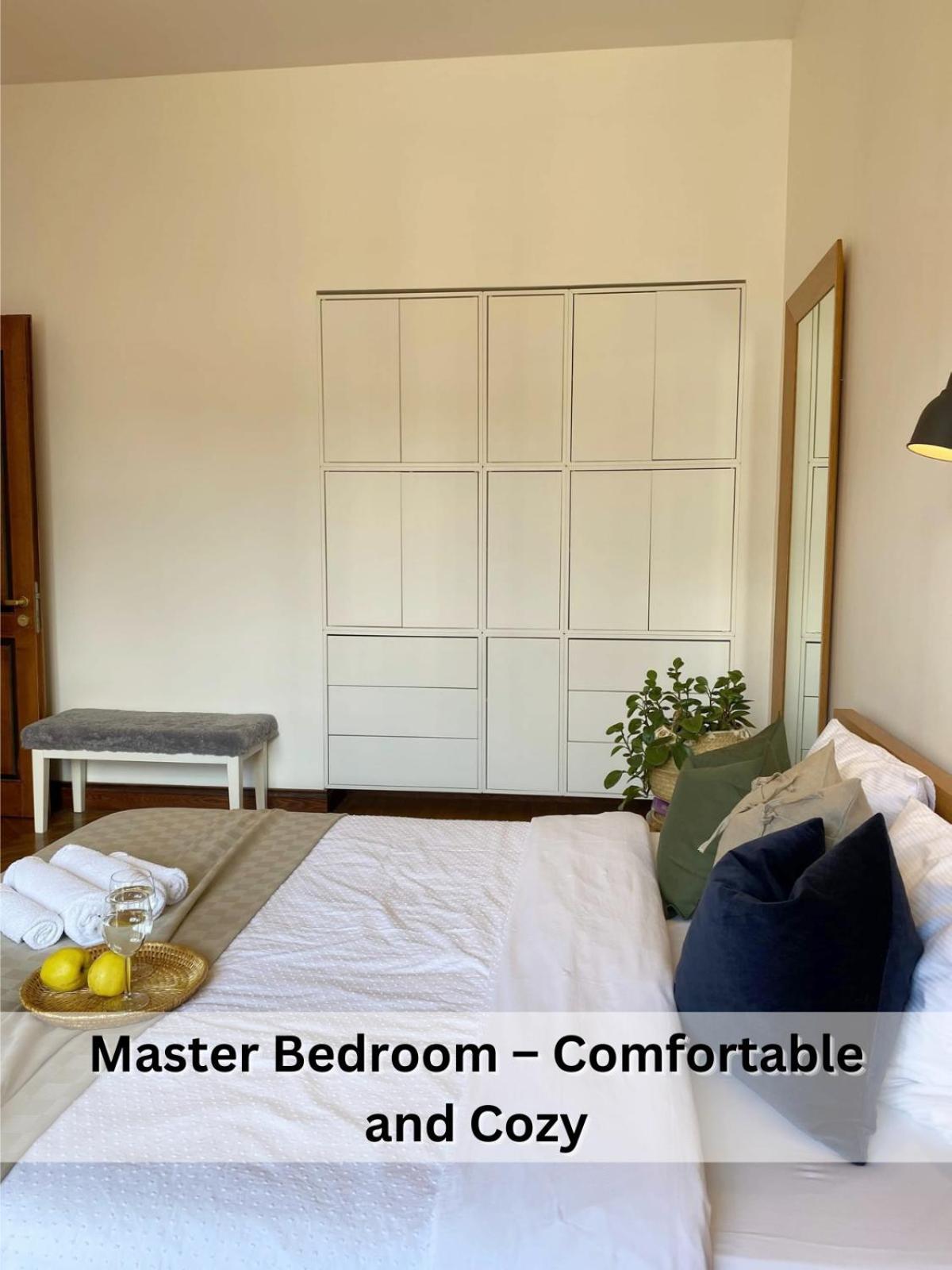 Spacious Old Town Apt, 3 Private Rooms, Sleeps 5-6 كاوناس المظهر الخارجي الصورة
